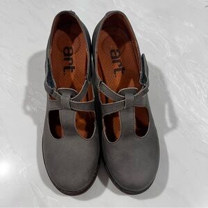 The Art Company Mary Jane Heel Pump Shoes Women’s Size 39 US 8-8.5 Gray Leather